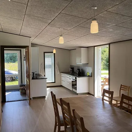 4 Star In Hovborg-by Traum بيت للعطل *